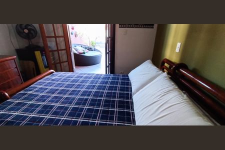 Casa à venda com 127m², 3 quartos e 2 vagas Casa à venda com 127m², 3 quartos e 2 vagasSuíte