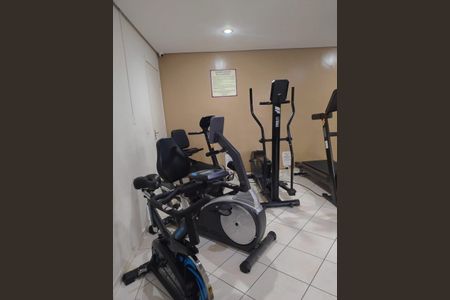 Apartamento à venda com 48m², 2 quartos e 1 vaga Apartamento à venda com 48m², 2 quartos e 1 vagaÁrea comum - Academia