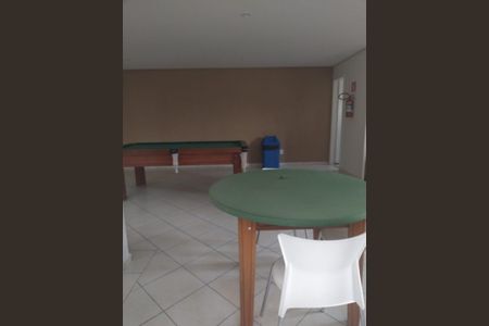 Apartamento à venda com 48m², 2 quartos e 1 vaga Apartamento à venda com 48m², 2 quartos e 1 vagaÁrea comum - Sala de Jogos
