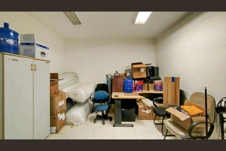 Casa à venda com 160m², 3 quartos e 2 vagas Casa à venda com 160m², 3 quartos e 2 vagasQuarto 3