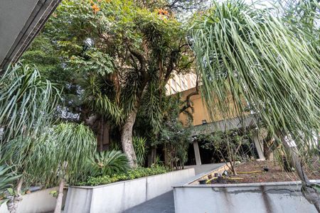 Apartamento à venda com 65m², 2 quartos e 1 vaga Apartamento à venda com 65m², 2 quartos e 1 vagaFachada do Condomíno