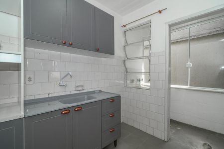 Apartamento à venda com 54m², 2 quartos e sem vagaCozinha