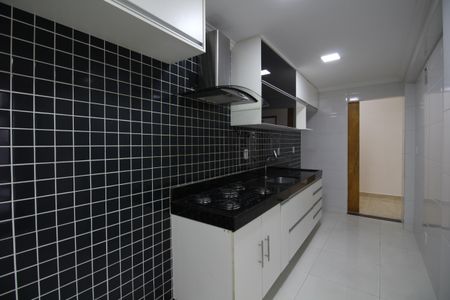 Casa à venda com 44m², 2 quartos e 2 vagasCozinha