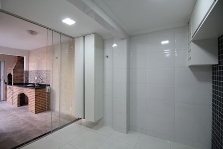 Casa à venda com 44m², 2 quartos e 2 vagasCozinha