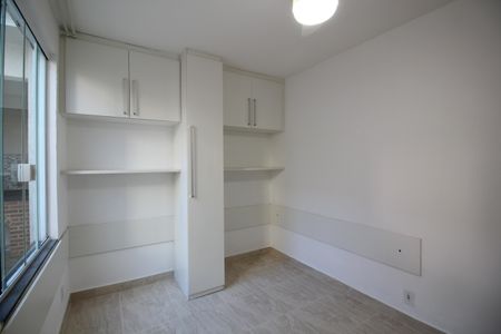 Casa à venda com 44m², 2 quartos e 2 vagasQuarto 1