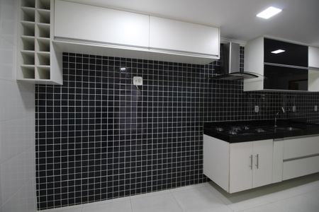 Casa à venda com 44m², 2 quartos e 2 vagasCozinha