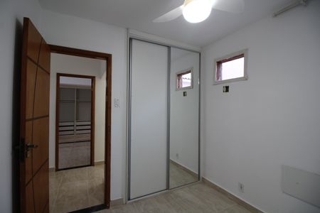 Casa à venda com 44m², 2 quartos e 2 vagasQuarto 1