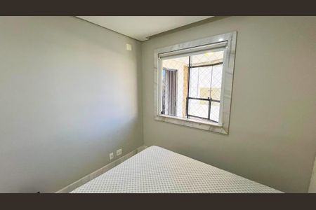 Apartamento à venda com 121m², 3 quartos e 2 vagas Apartamento à venda com 121m², 3 quartos e 2 vagasSuíte