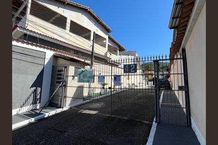 Casa de condomínio para alugar com 160m², 3 quartos e 2 vagas Casa de condomínio para alugar com 160m², 3 quartos e 2 vagasFachada e portaria