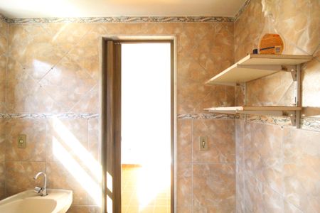 Casa de condomínio para alugar com 160m², 3 quartos e 2 vagasBanheiro da suíte 2