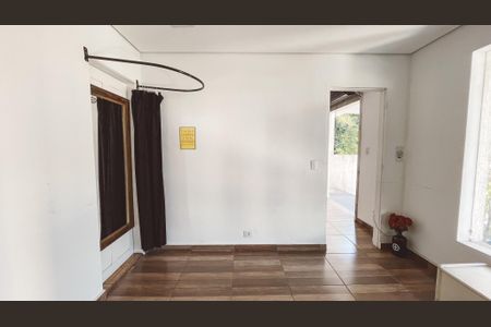 Casa à venda com 260m², 2 quartos e 3 vagasSala 2