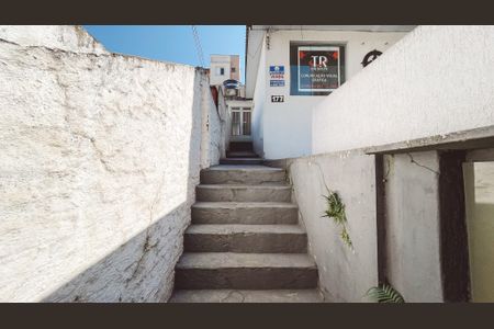 Casa à venda com 260m², 2 quartos e 3 vagasEntrada