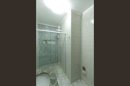 Casa à venda com 318m², 4 quartos e 3 vagas Casa à venda com 318m², 4 quartos e 3 vagasBanheiro de Serviço