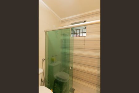 Casa à venda com 318m², 4 quartos e 3 vagas Casa à venda com 318m², 4 quartos e 3 vagasBanheiro 2