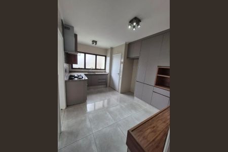 Apartamento à venda com 121m², 3 quartos e 3 vagasFoto 04