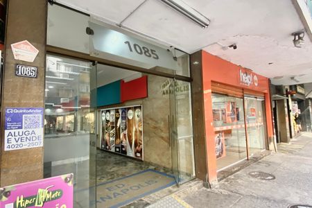 Apartamento à venda com 30m², 1 quarto e sem vaga Apartamento à venda com 30m², 1 quarto e sem vagaPlaca