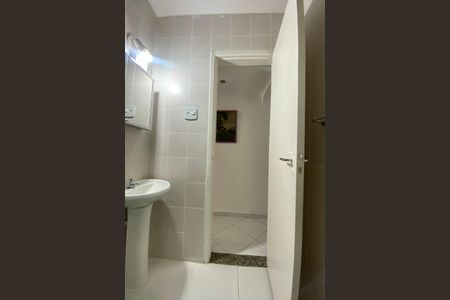 Apartamento à venda com 30m², 1 quarto e sem vaga Apartamento à venda com 30m², 1 quarto e sem vagaBanheiro