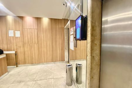 Apartamento à venda com 30m², 1 quarto e sem vaga Apartamento à venda com 30m², 1 quarto e sem vagaHall de entrada