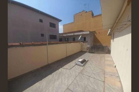 Casa à venda com 170m², 4 quartos e 4 vagas
