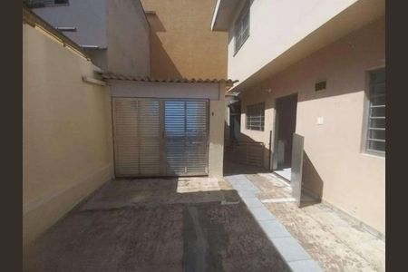 Casa à venda com 170m², 4 quartos e 4 vagas