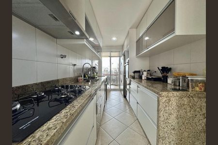 Apartamento à venda com 120m², 4 quartos e 2 vagas