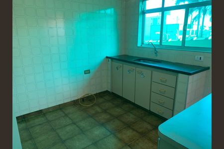 Casa à venda com 160m², 4 quartos e 4 vagas