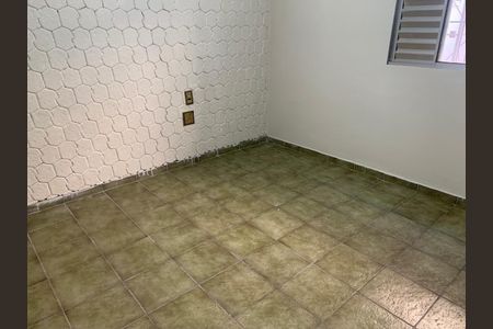 Casa à venda com 160m², 4 quartos e 4 vagas