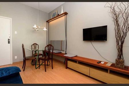 Apartamento à venda com 49m², 1 quarto e sem vaga