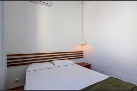 Apartamento à venda com 49m², 1 quarto e sem vaga