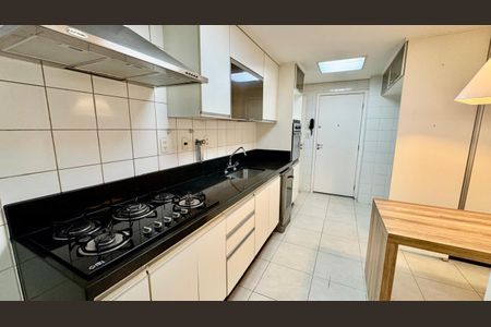 Apartamento à venda com 148m², 3 quartos e 2 vagas