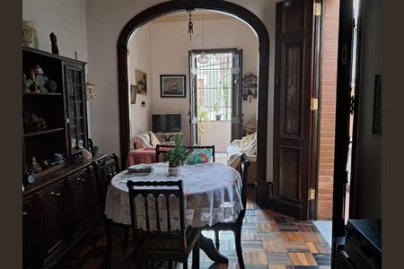 Casa à venda com 91m², 3 quartos e 1 vaga