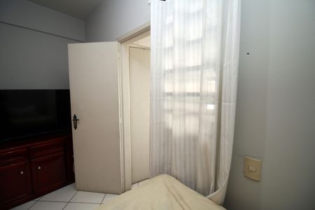 Apartamento à venda com 76m², 2 quartos e 1 vagaQuarto de Serviço