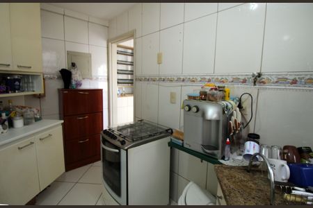 Apartamento à venda com 76m², 2 quartos e 1 vagaCozinha