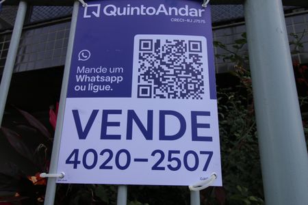 Apartamento à venda com 76m², 2 quartos e 1 vagaPlaca