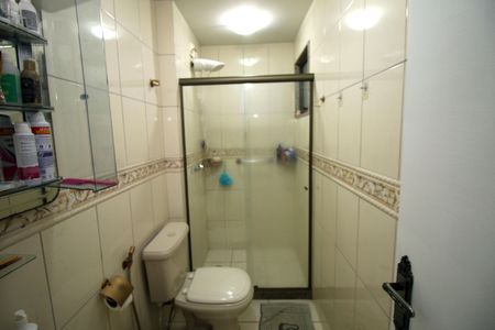 Apartamento à venda com 76m², 2 quartos e 1 vagaBanheiro da Suíte 2