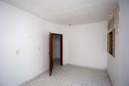 Casa à venda com 304m², 3 quartos e 4 vagasQuarto 1 Casa 2