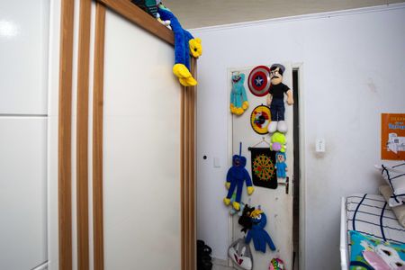 Casa à venda com 304m², 3 quartos e 4 vagasQuarto 2