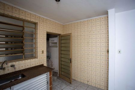 Casa à venda com 304m², 3 quartos e 4 vagasCozinha Casa 2