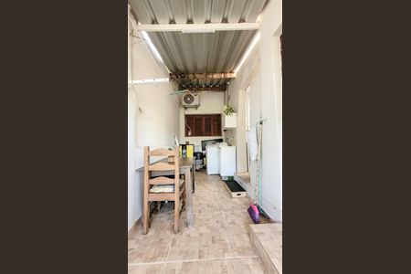 Casa à venda com 90m², 4 quartos e 2 vagasLavanderia