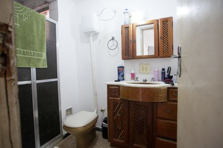 Apartamento para alugar com 66m², 2 quartos e 2 vagasBanheiro