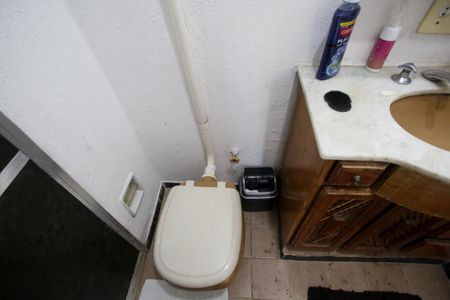 Apartamento para alugar com 66m², 2 quartos e 2 vagasBanheiro