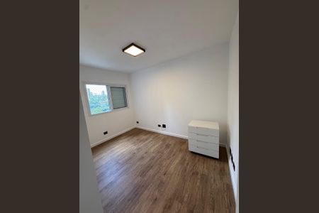 Apartamento à venda com 220m², 3 quartos e 3 vagas Apartamento à venda com 220m², 3 quartos e 3 vagasFoto 07