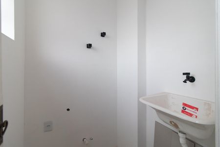 Apartamento à venda com 67m², 2 quartos e sem vaga Apartamento à venda com 67m², 2 quartos e sem vagaCozinha e Área de Serviço