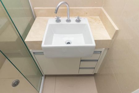 Apartamento para alugar com 62m², 2 quartos e 2 vagas Apartamento para alugar com 62m², 2 quartos e 2 vagasBanheiro Social