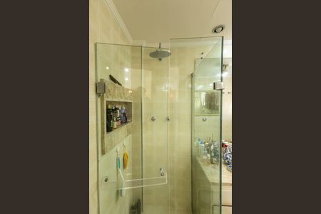 Apartamento para alugar com 119m², 2 quartos e 2 vagasBanheiro da suíte