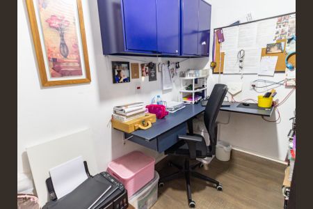 Casa à venda com 120m², 3 quartos e 1 vaga Casa à venda com 120m², 3 quartos e 1 vagaEscritório