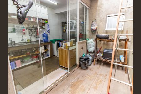 Casa à venda com 120m², 3 quartos e 1 vaga Casa à venda com 120m², 3 quartos e 1 vagaJardim de Inverno