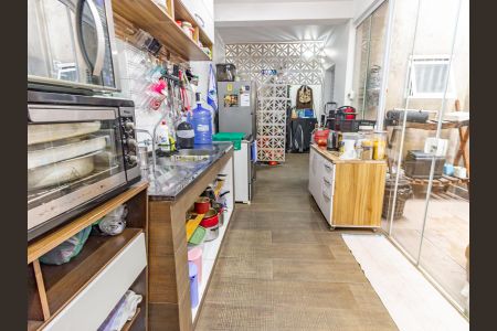 Casa à venda com 120m², 3 quartos e 1 vaga Casa à venda com 120m², 3 quartos e 1 vagaCozinha