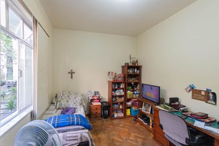 Apartamento à venda com 120m², 4 quartos e 1 vagaQuarto 2