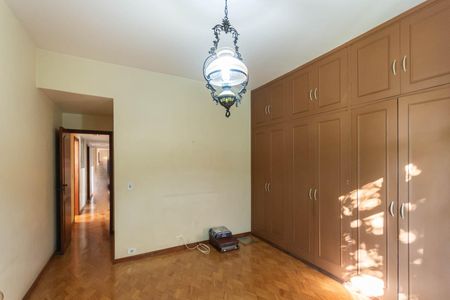 Apartamento à venda com 120m², 4 quartos e 1 vagaQuarto 1